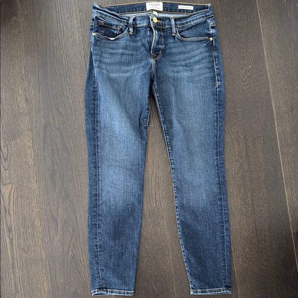 Frame Denim Le High Skinny Jeans in Dark Blue